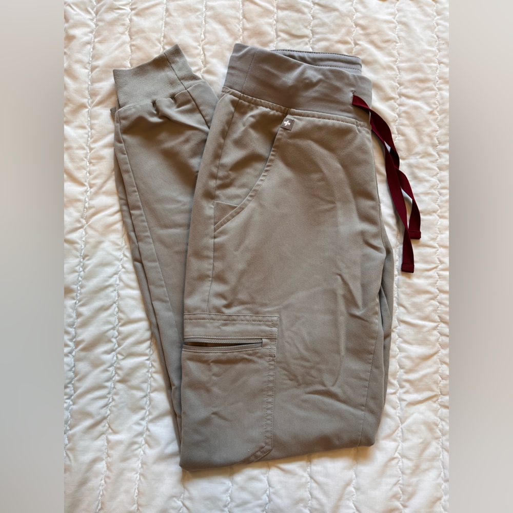 Figs XXS cement Zamora jogger scrub pants